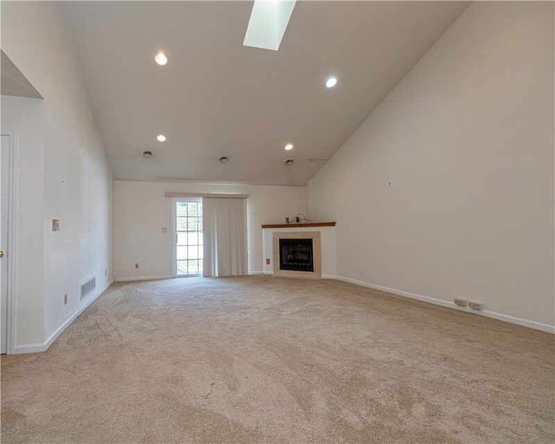 1002 Trail Side Ct — photo 8