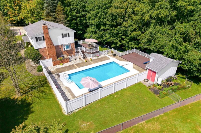 101 Emery Rd — photo 3