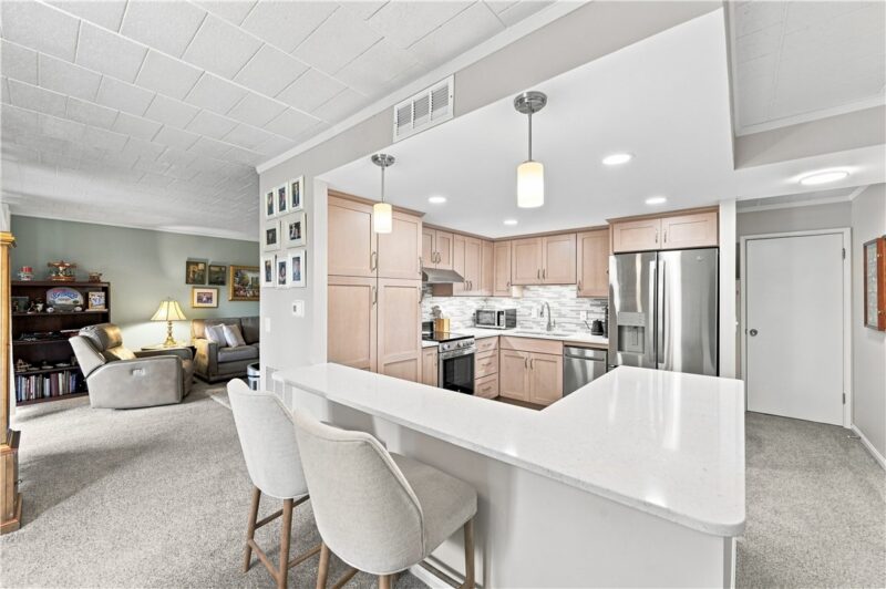 201 Grant St 508 — photo 8