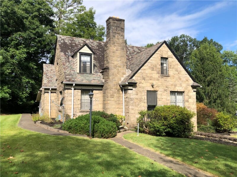 51 LINDEN PL — photo 2