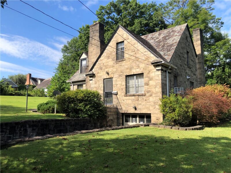 51 LINDEN PL — photo 8