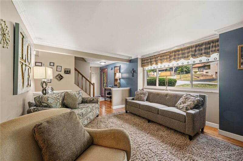 1364 Hillsdale Drive — photo 8