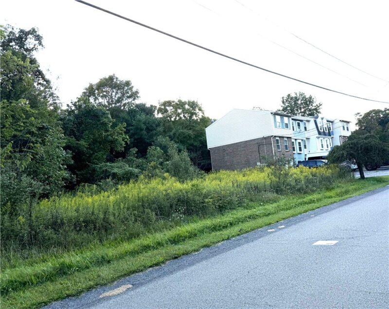 0 Meanor Street — photo 2