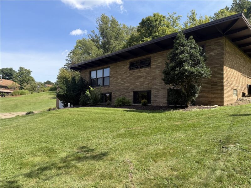 311 Whitetail Ln — photo 2