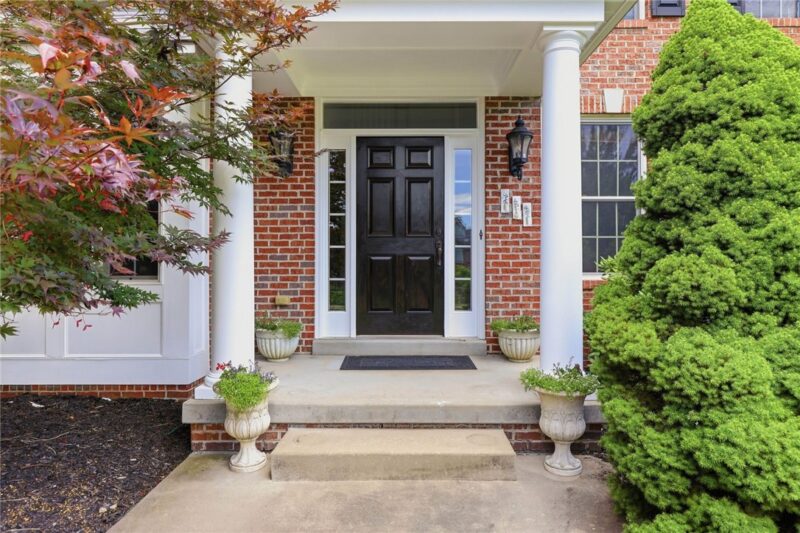 1412 Scarlett Ridge Drive — photo 2