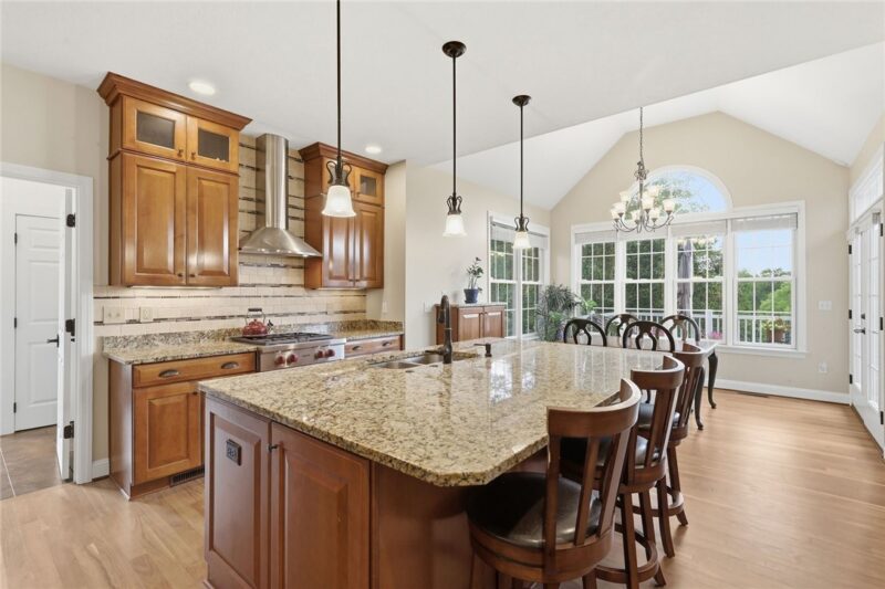 1412 Scarlett Ridge Drive — photo 6