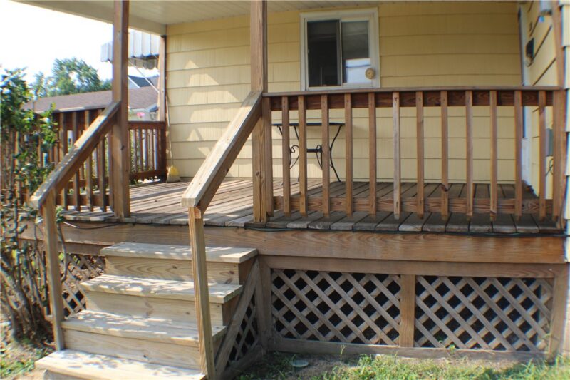 517 Charles St — photo 2