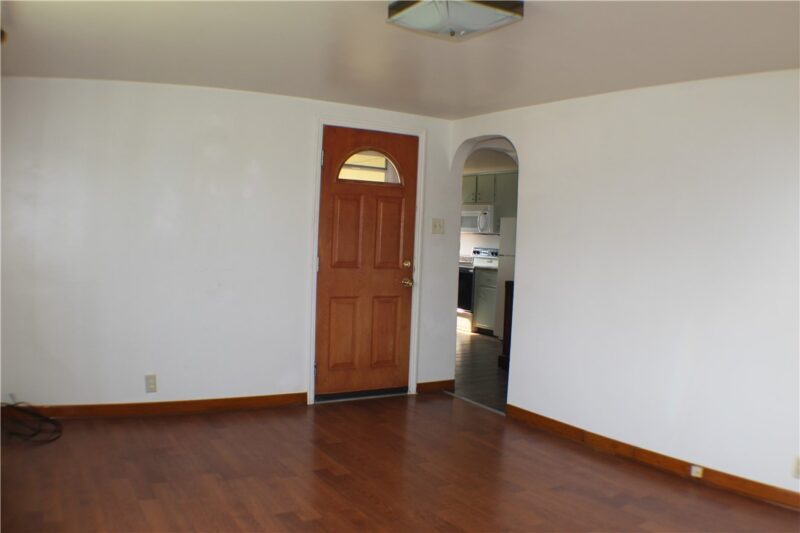 517 Charles St — photo 4