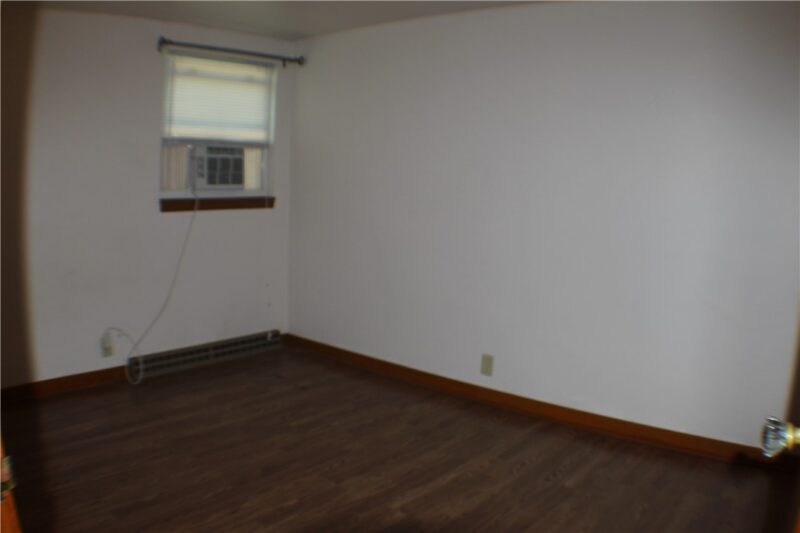 517 Charles St — photo 6