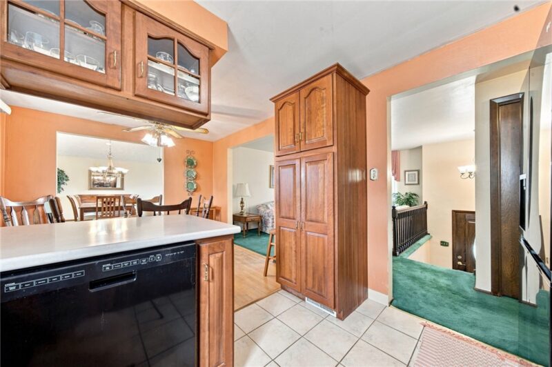 338 Evergreen Dr — photo 7