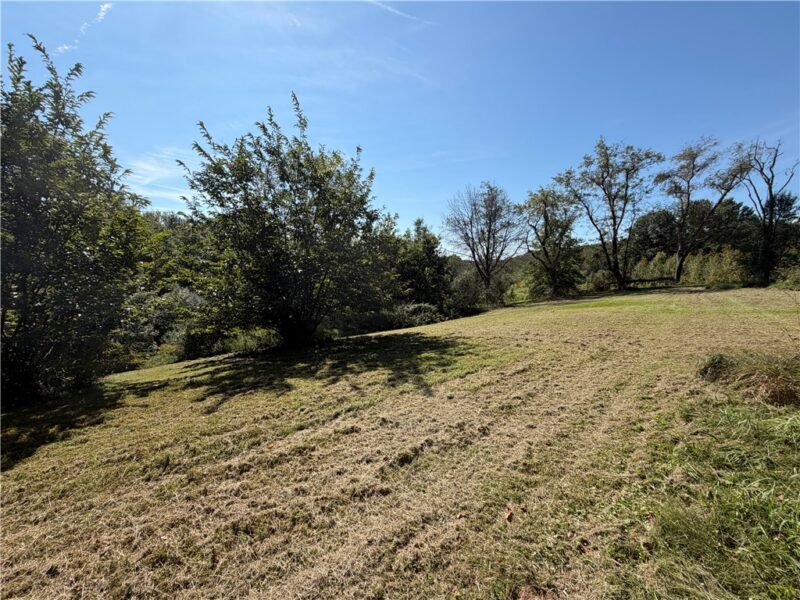 25 Gretna Rd