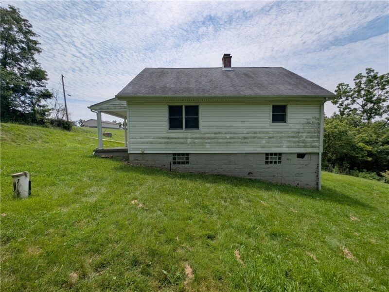 329 Barnard Road — photo 4