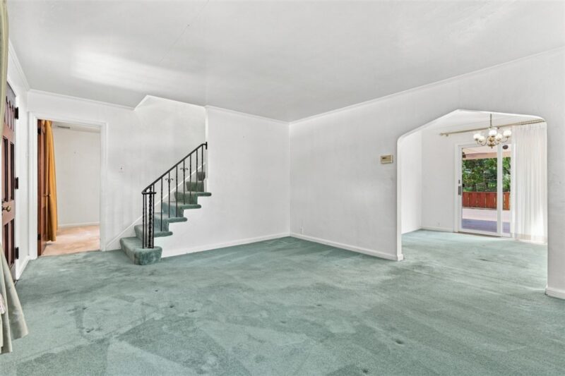 320 Mcintyre Road — photo 7