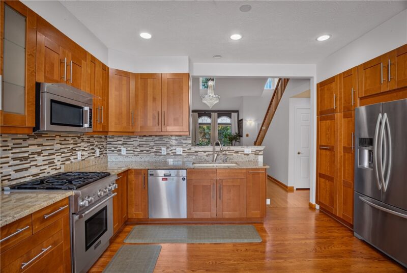 2007 Overlook Ct — photo 4