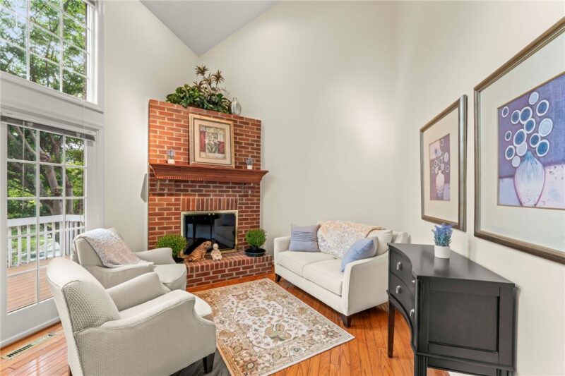 103 Bayberry Court — photo 4