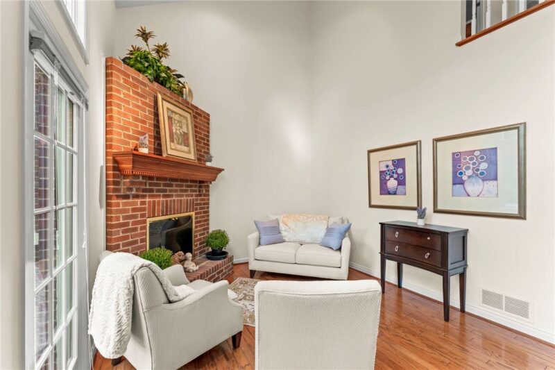 103 Bayberry Court — photo 5