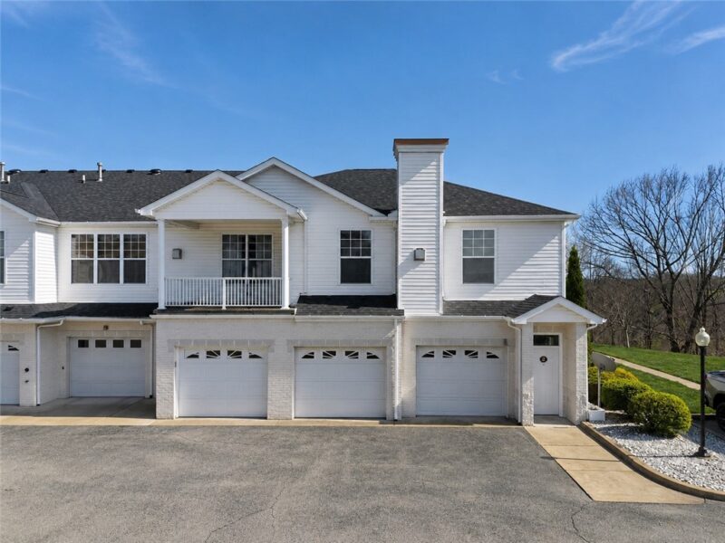 229 Adams Pointe Blvd 2 — photo 3