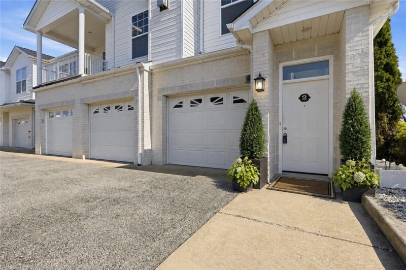 229 Adams Pointe Blvd 2 — photo 4