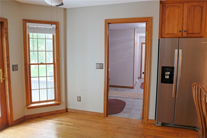 291 Woodland Dr — photo 3