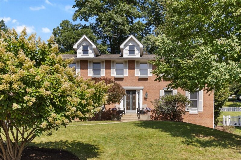 116 Lynn Ann Dr — photo 2