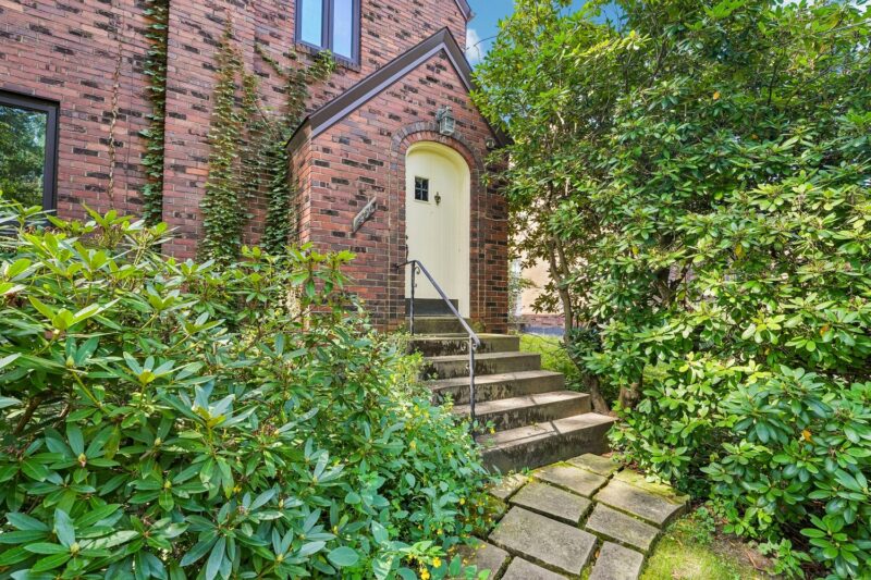 256 Cascade Road — photo 2