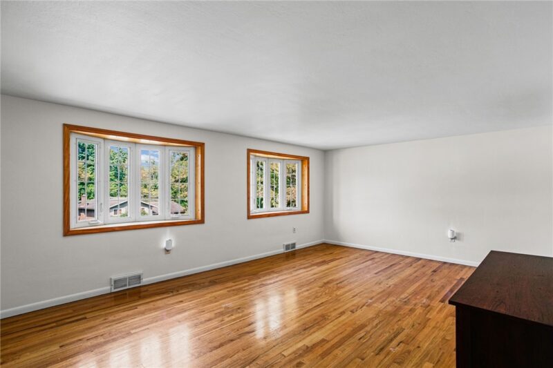 1150 Colgate Dr — photo 5