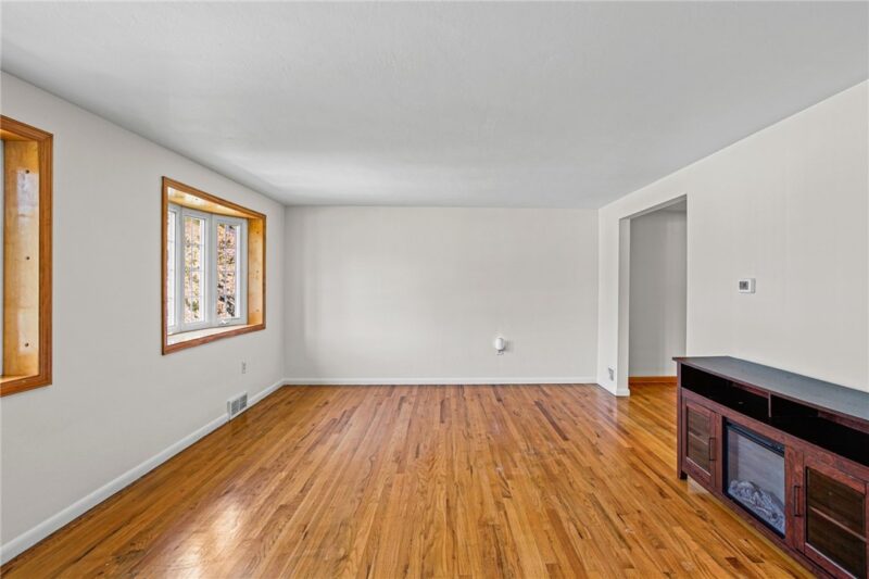 1150 Colgate Dr — photo 6