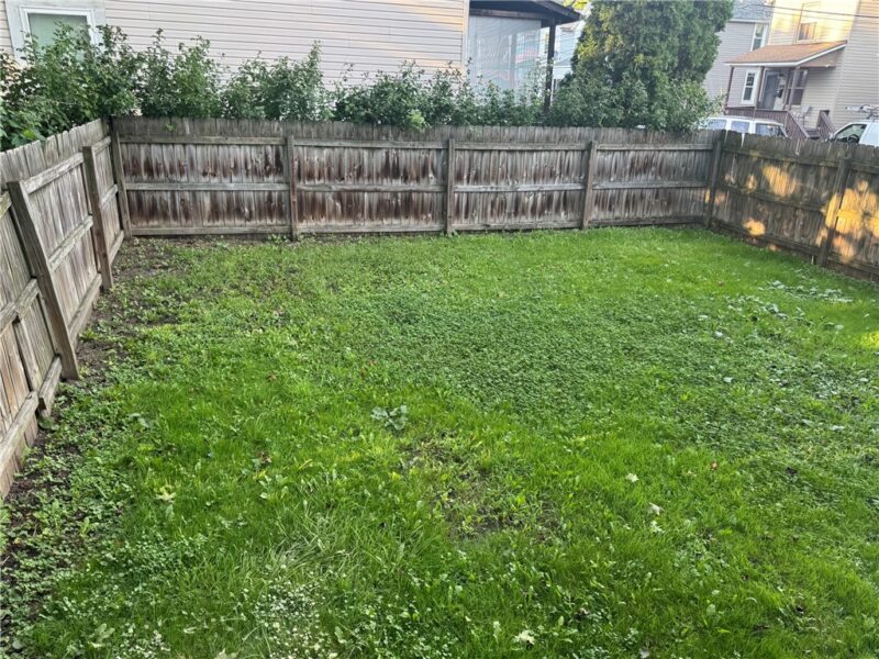 544 W Brady St — photo 3