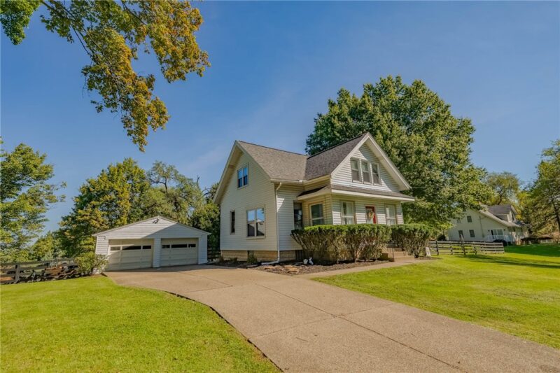 310 Almar Dr — photo 4