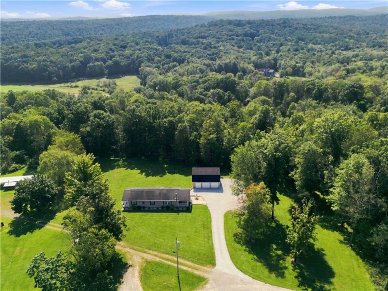 2148 Route 381 — photo 4