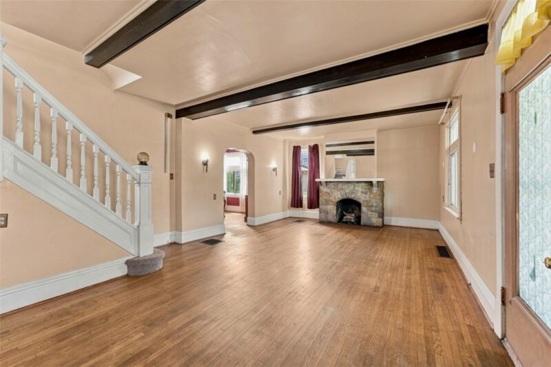 721 Maple St — photo 5