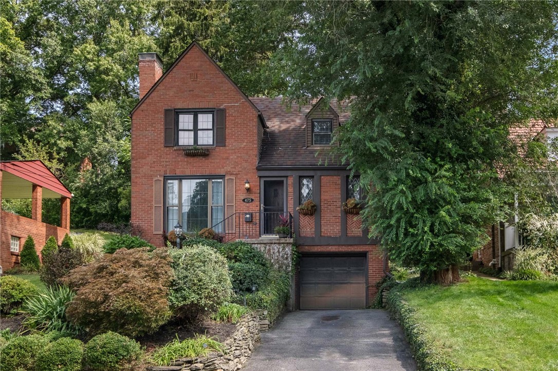 475 Salem Dr — photo 1