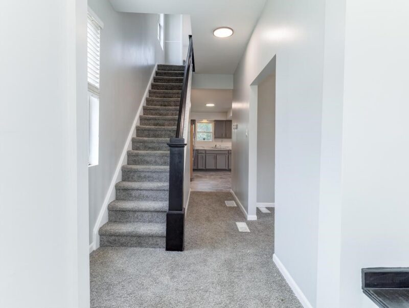 863 Walnut St — photo 3