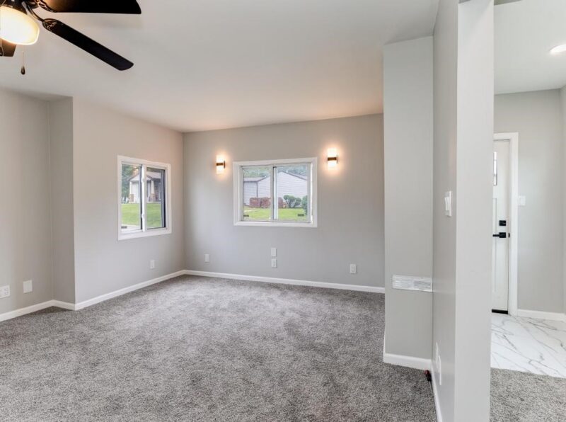 863 Walnut St — photo 4
