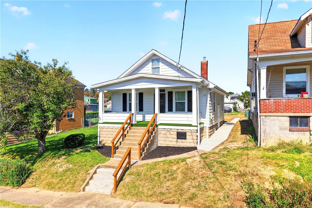423 Franklin Ave — photo 1