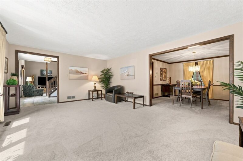 6103 Berkshire Ct — photo 8