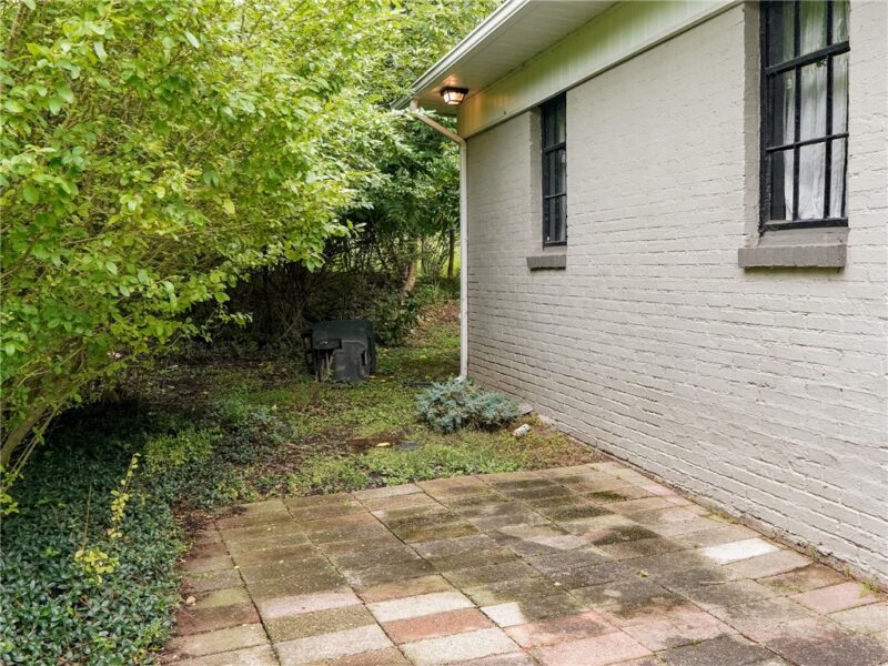 3855 Mount Royal Blvd — photo 5