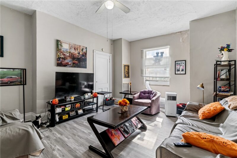 5429 Potter St — photo 6