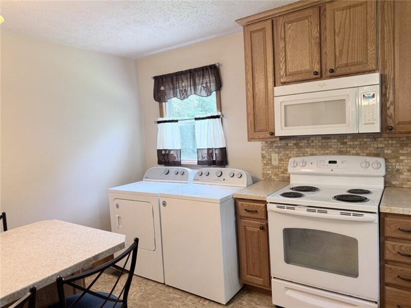 96 Caldwell Ave — photo 8