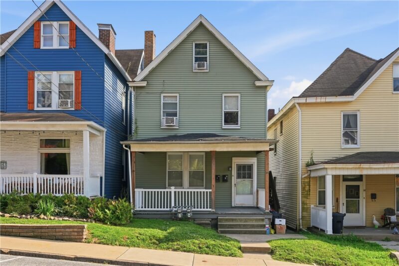16 Marie Ave — photo 2