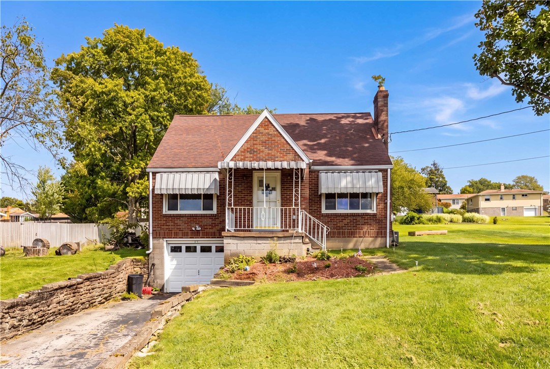 223 Crescent Dr — photo 1