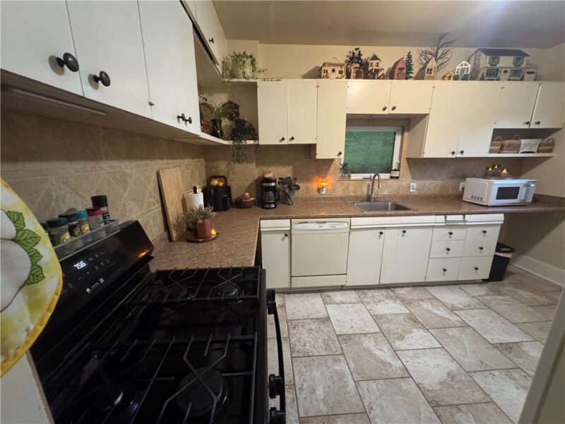 203 East 5th Aly — photo 6