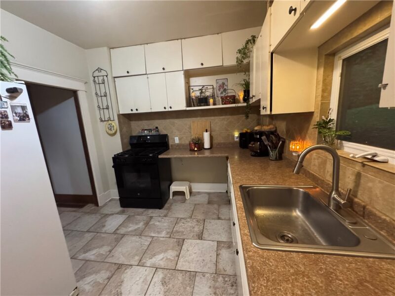 203 East 5th Aly — photo 8