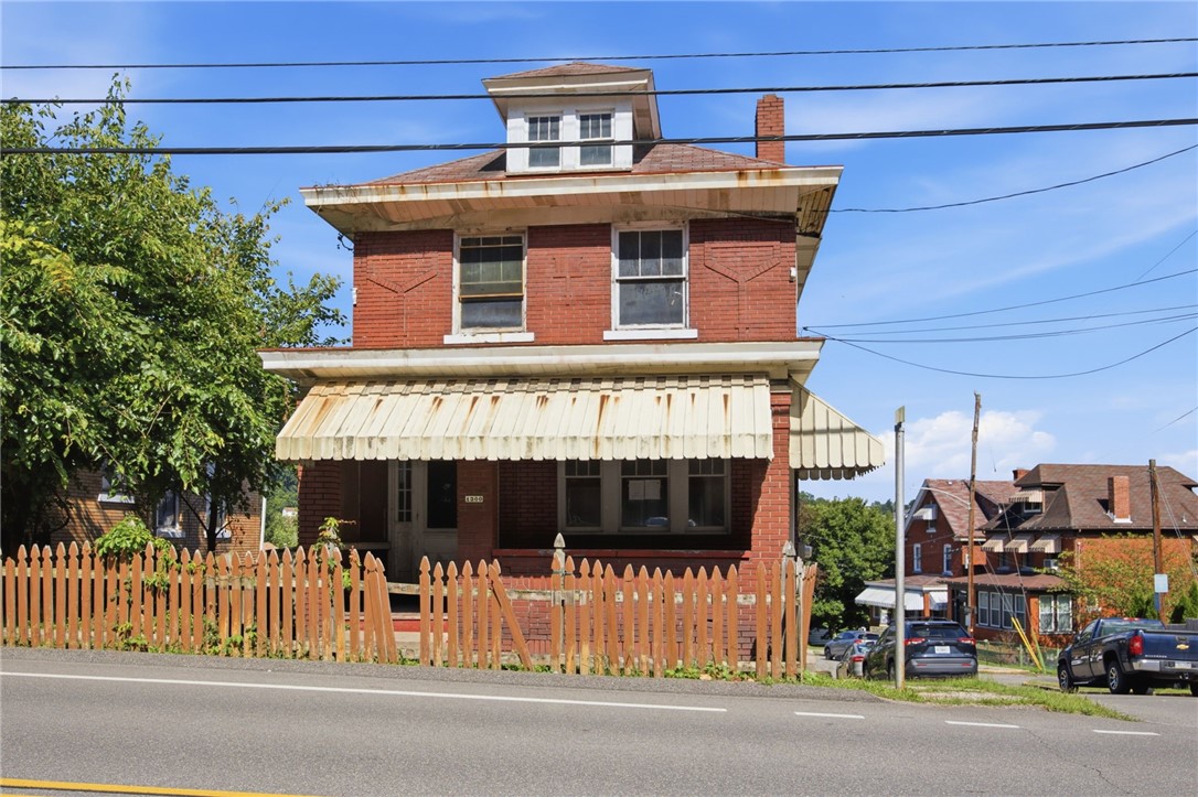 1300 Pine Hollow Rd — photo 1