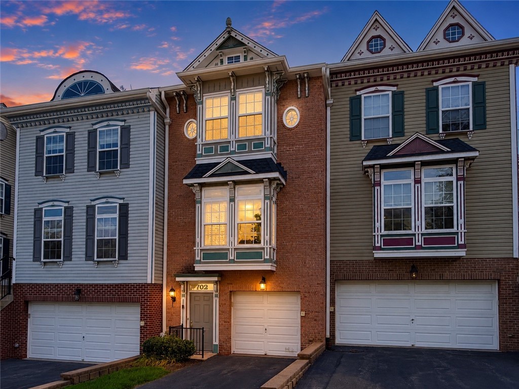 702 Beech Street — photo 1