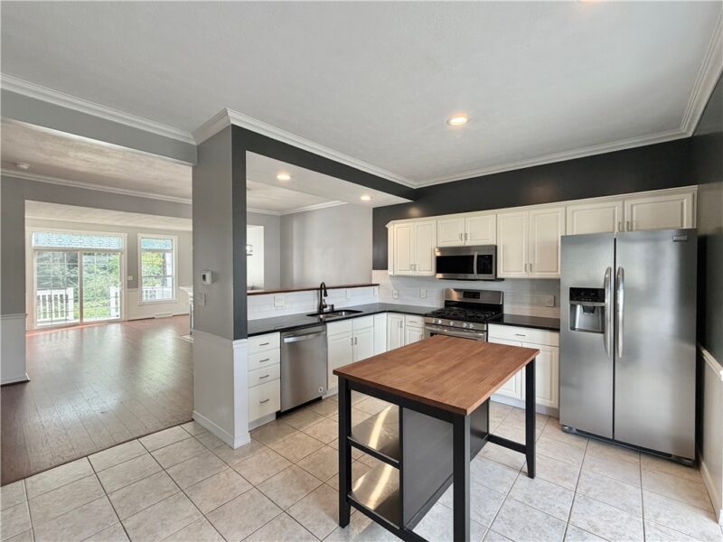 702 Beech Street — photo 3