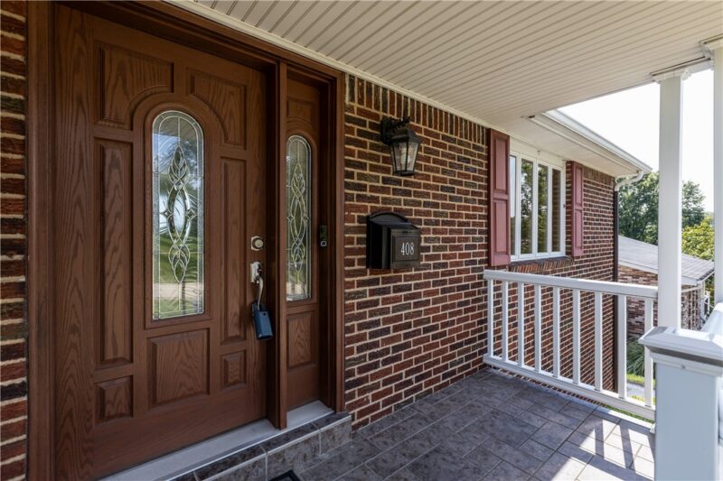 408 Middlesex Road — photo 3