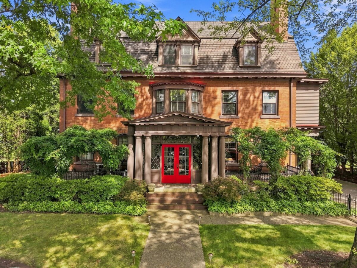 5427 Forbes Avenue — photo 1