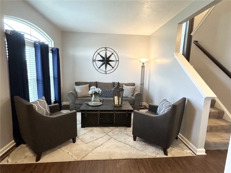 104 Riviera Dr — photo 4