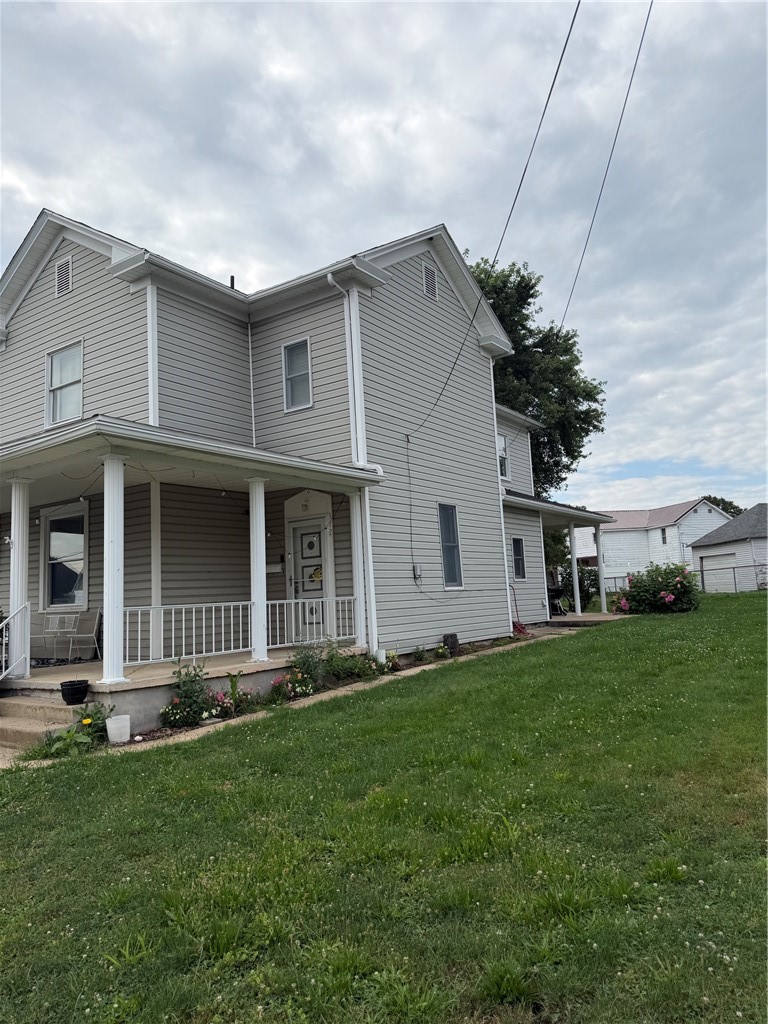312 E Green St — photo 1
